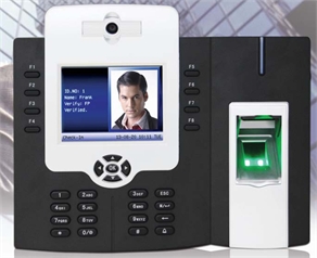 Máy chấm công vân tay+thẻ+kiểm soát cửa GIGATA TFT 800